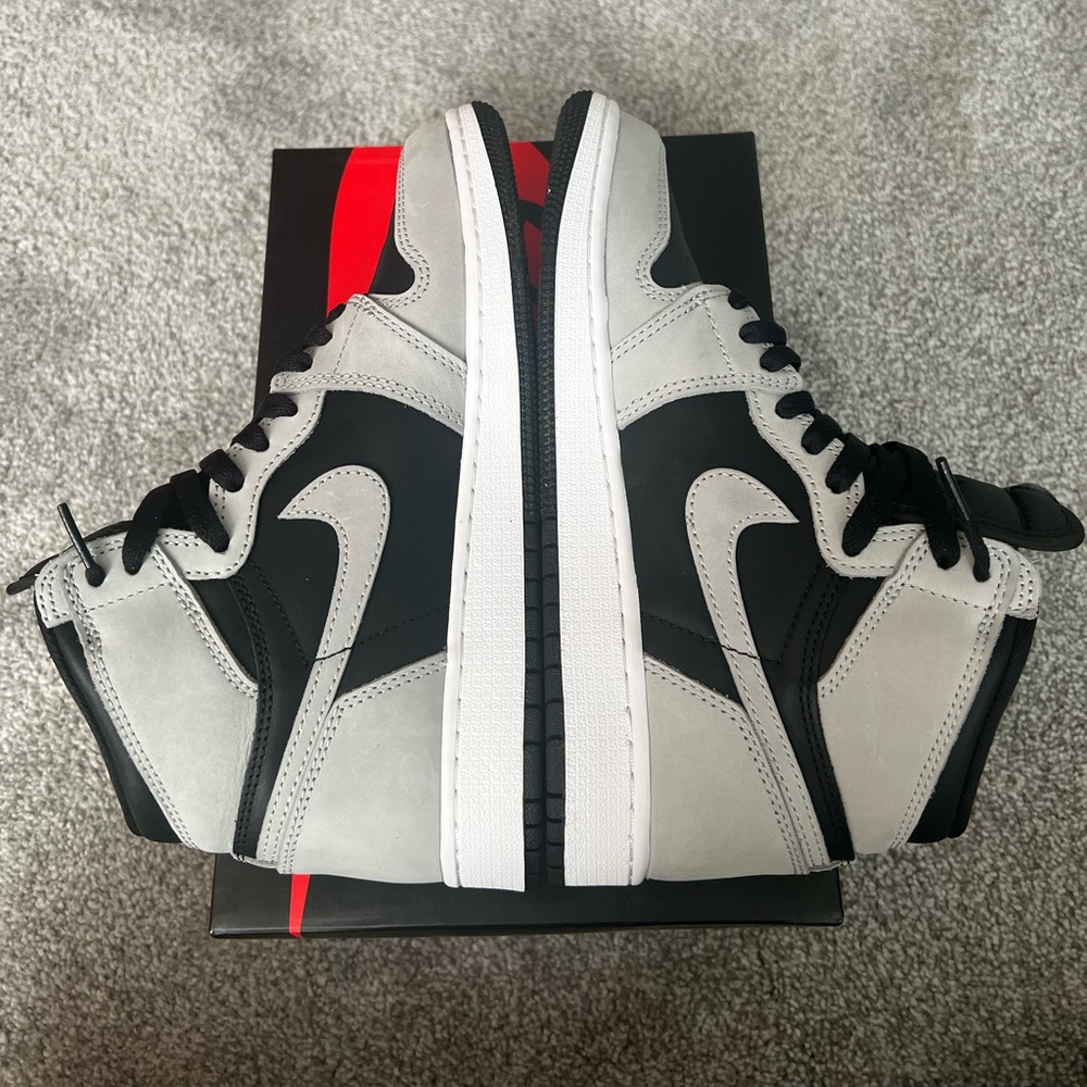 Air Jordan 1 Retro High OG GS Shadow 2.0 - Picture 5 of 7